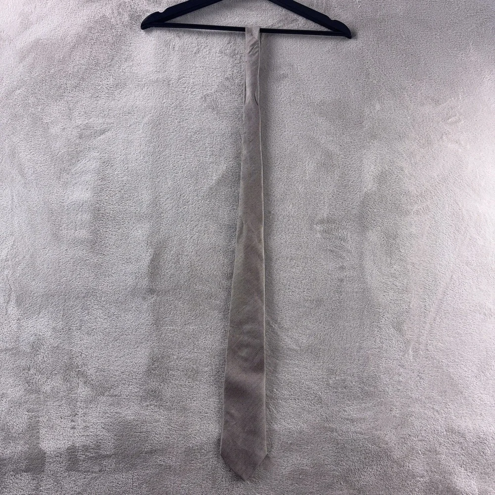 J. Lindeberg Necktie Mens Beige Micro Dot Silk Classic‎ Designer Tie